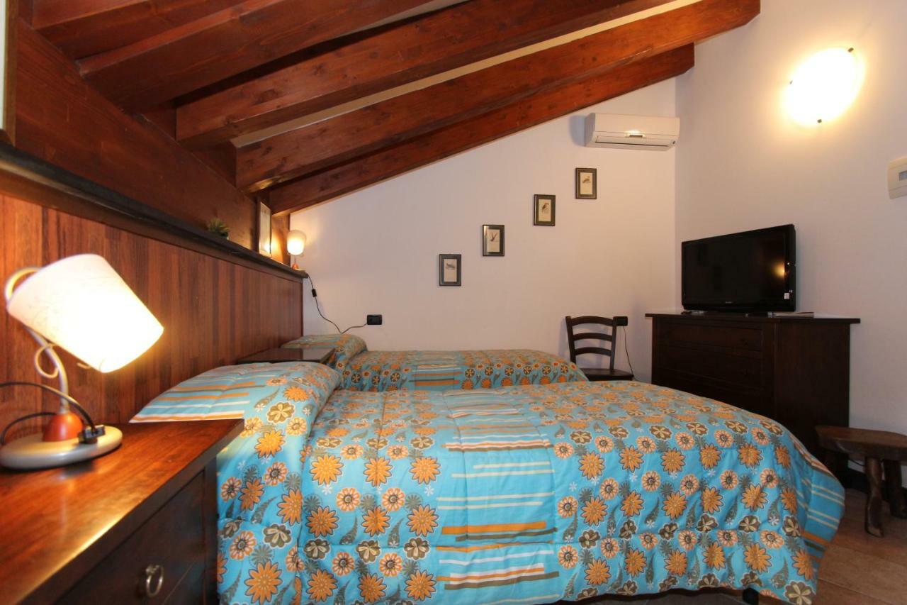 Albergo Santo Spirito Molini di Triora Екстер'єр фото